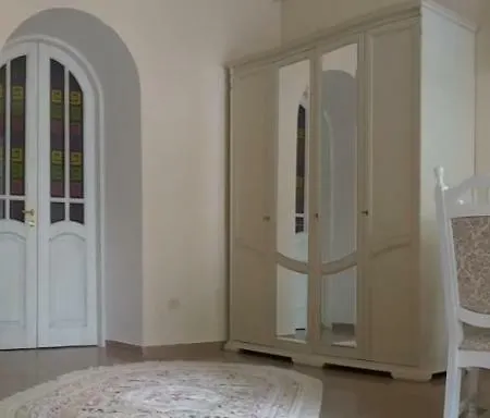 Кремовый Номер Hostel Odesa